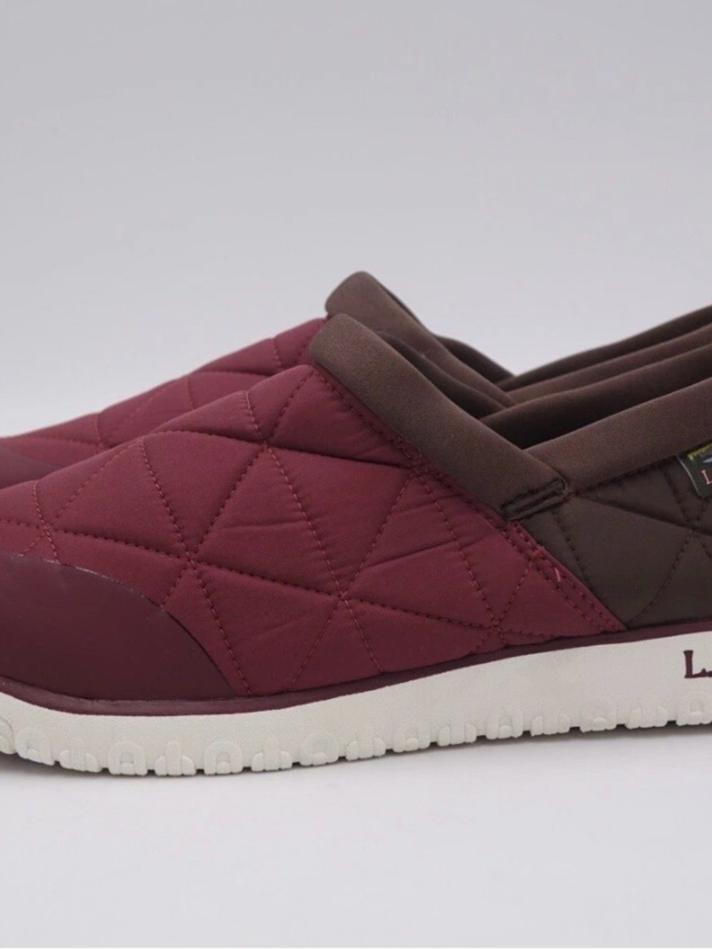 L.L. Bean New Mens Maroon Quilted Ultralight PrimaLoft Waterproof Slippers Sz 9